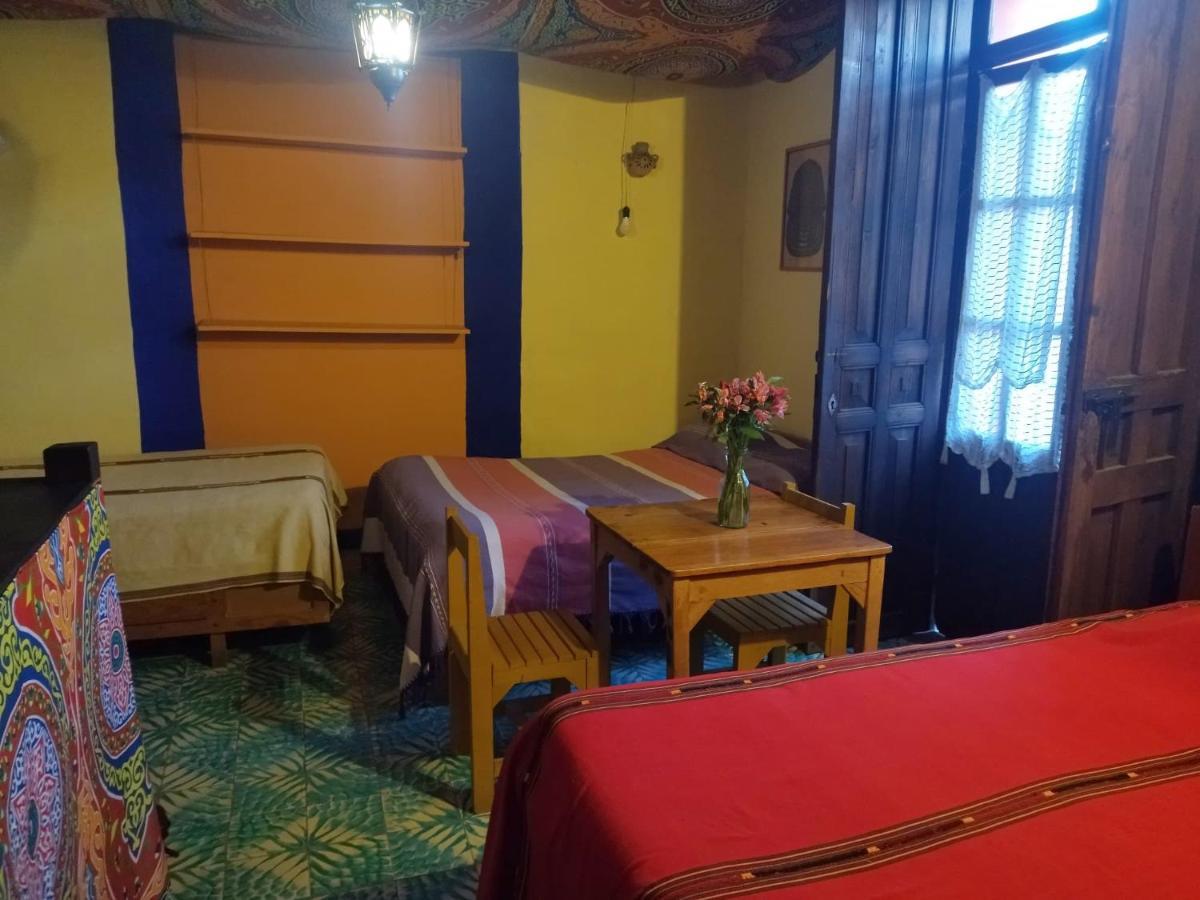 Hostal El Rincon De Los Camellos San Cristobal de las Casas Ngoại thất bức ảnh