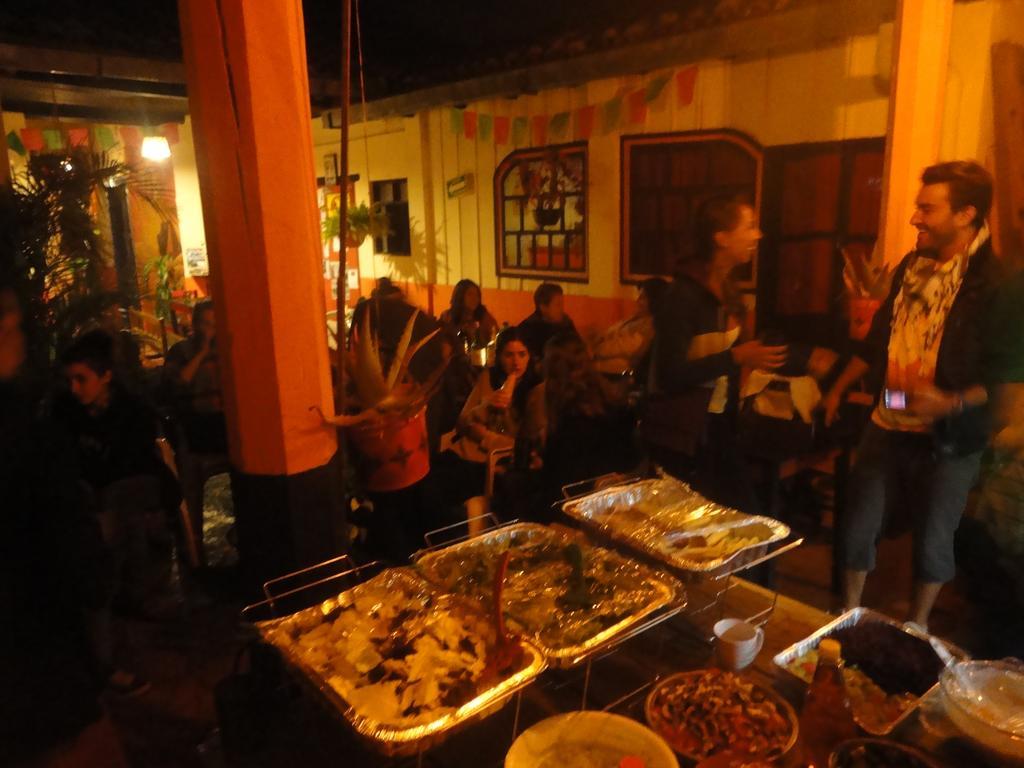 Hostal El Rincon De Los Camellos San Cristobal de las Casas Ngoại thất bức ảnh